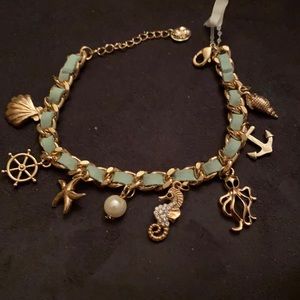 Pretty charm bracelet- perfect condition!